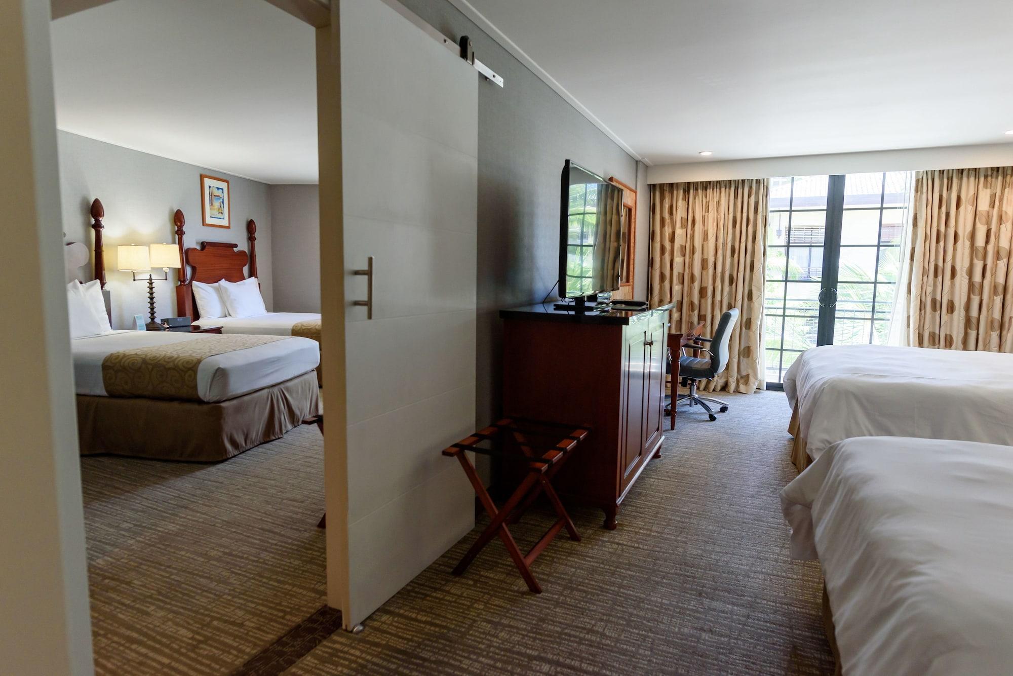 โพลีนิเชียน เรสซิเดนซ์ ไวกีกิ บีช Hotel โฮโนลูลู ภายนอก รูปภาพ