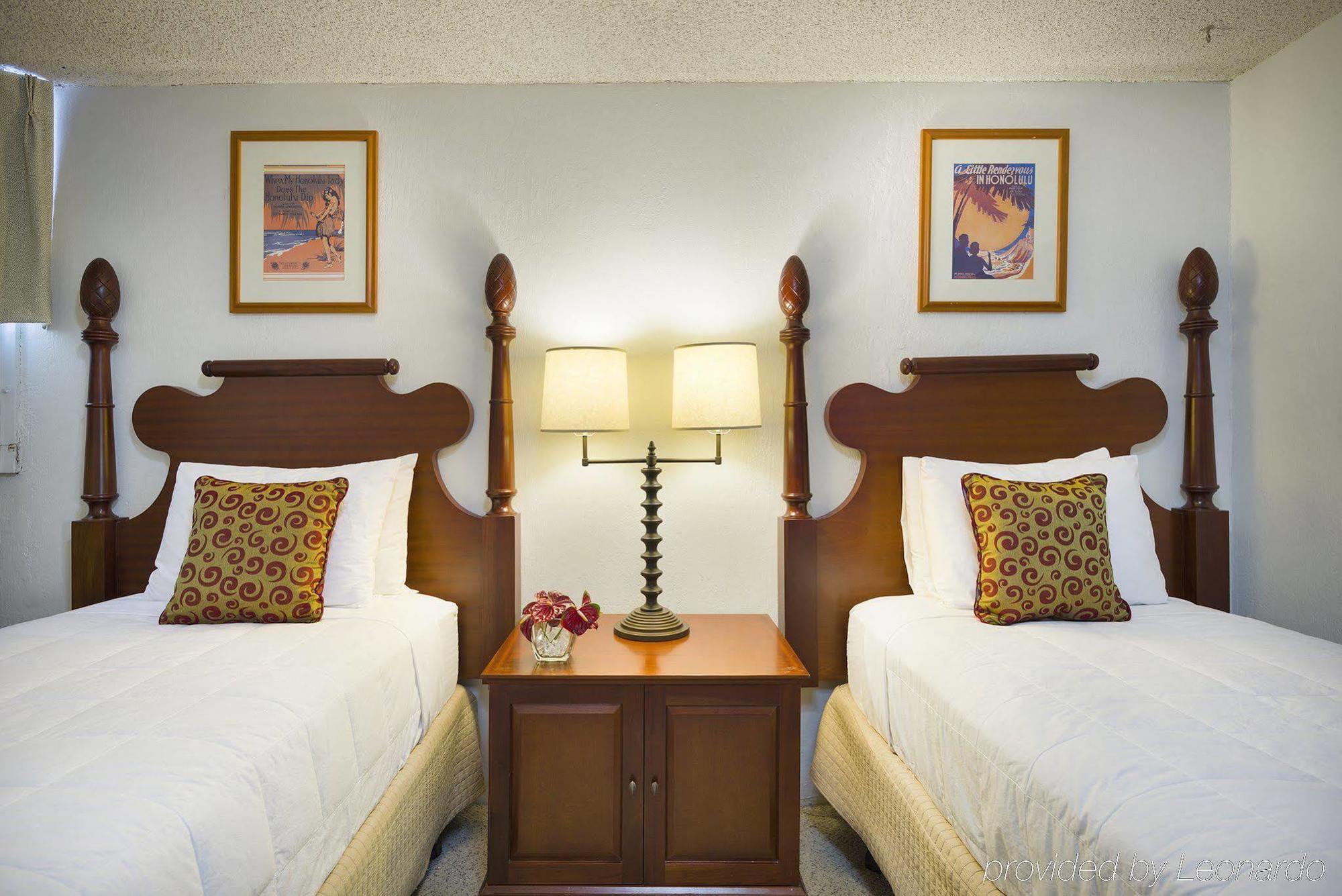 โพลีนิเชียน เรสซิเดนซ์ ไวกีกิ บีช Hotel โฮโนลูลู ภายนอก รูปภาพ