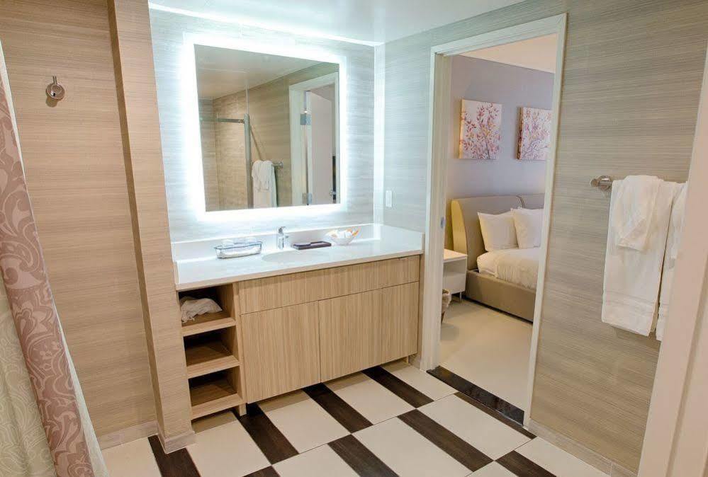 โพลีนิเชียน เรสซิเดนซ์ ไวกีกิ บีช Hotel โฮโนลูลู ภายนอก รูปภาพ